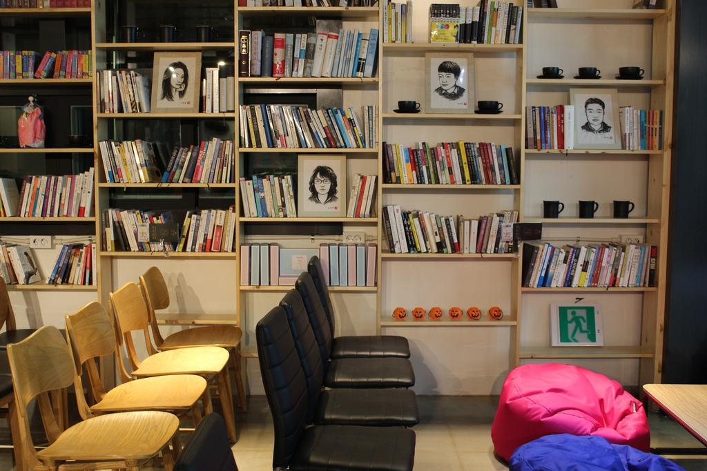One Percent Hostel Jeonju Exterior photo