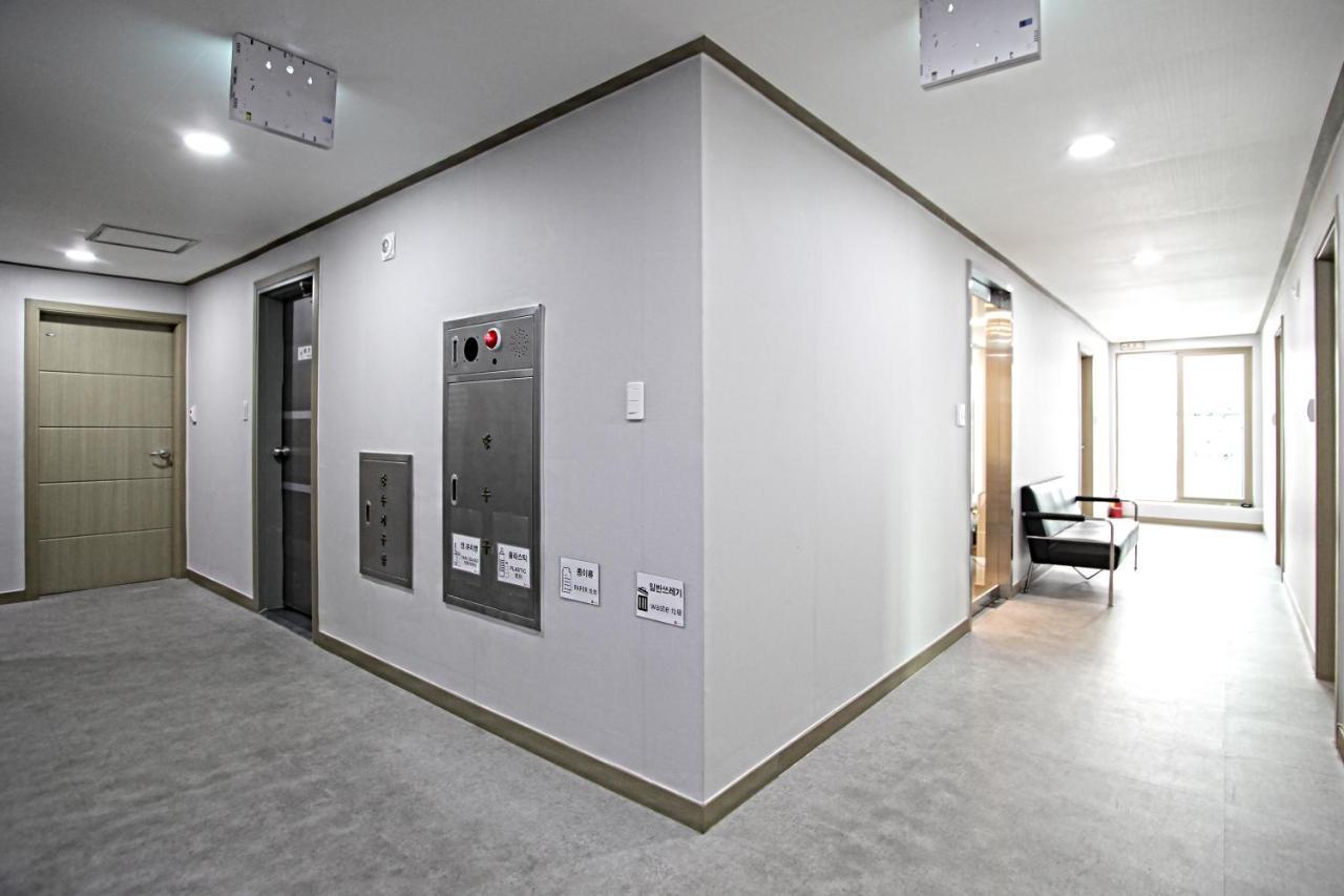 One Percent Hostel Jeonju Exterior photo