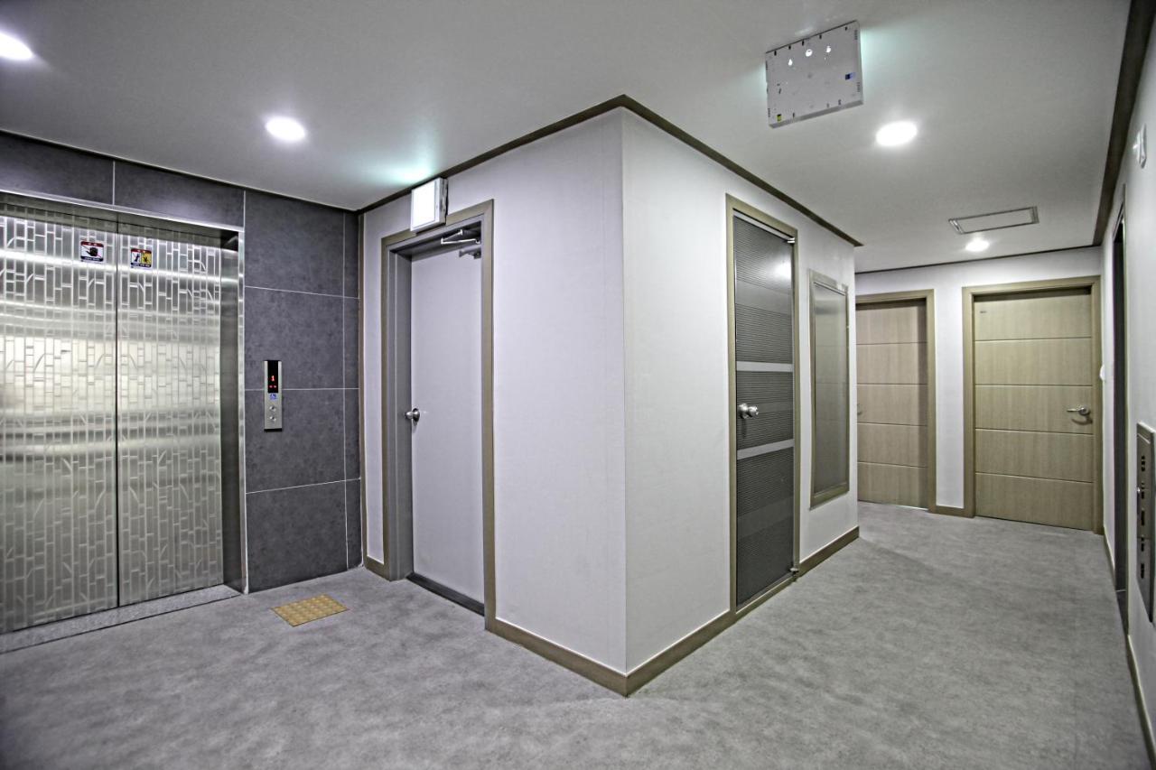 One Percent Hostel Jeonju Exterior photo
